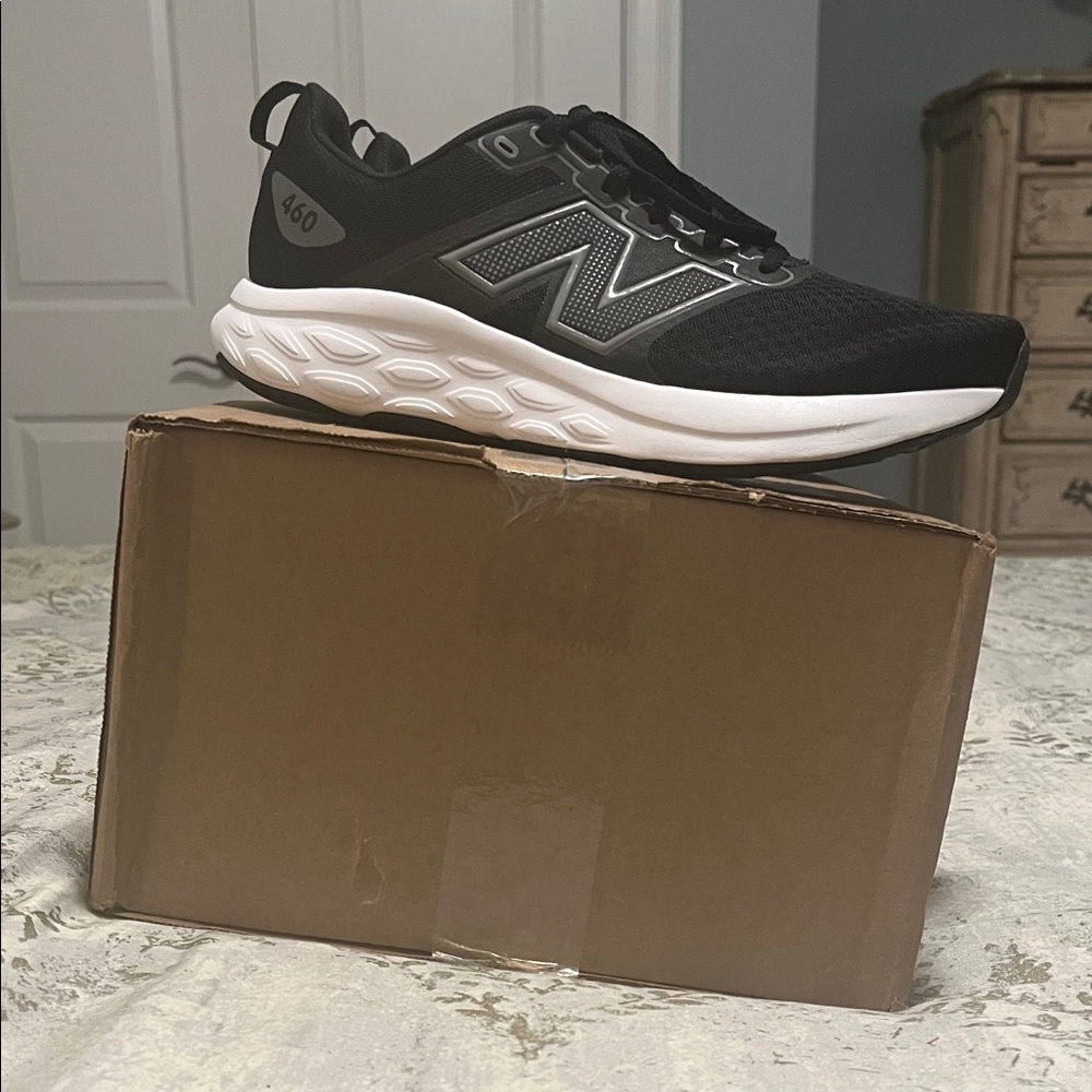 New Balance Black and White Men's Athletic Running Shoe